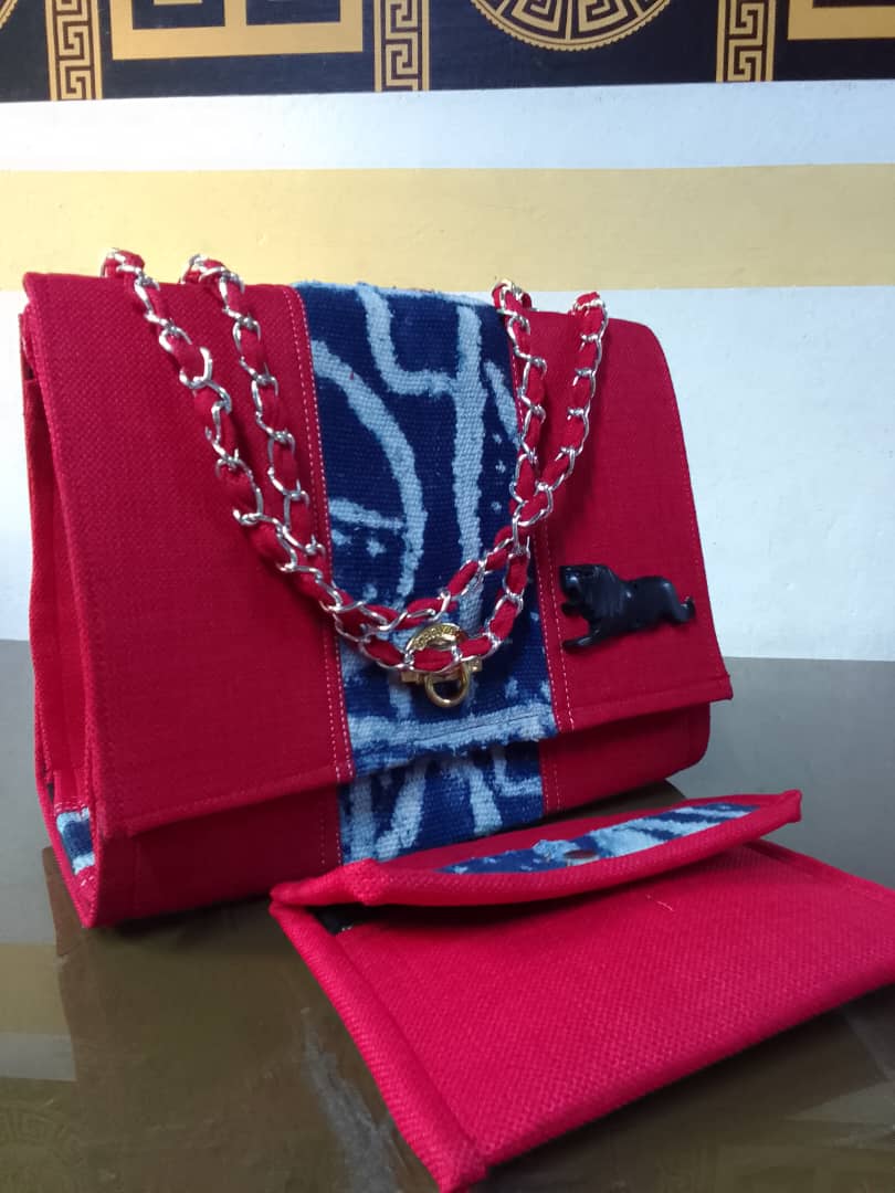 Premium Handbag and Clutch Bag Set — vue 39