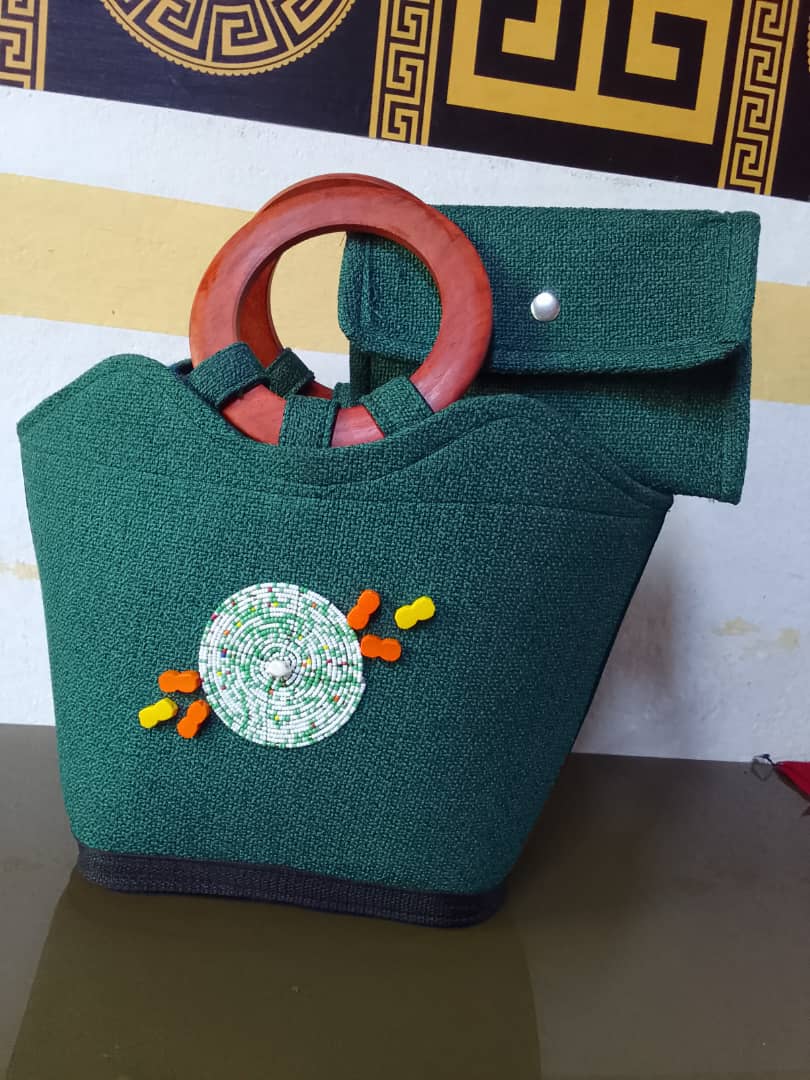 Premium Handbag and Clutch Bag Set — vue 35