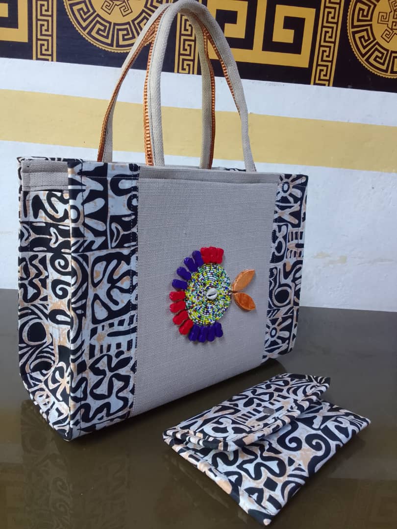 Premium Handbag and Clutch Bag Set — vue 23