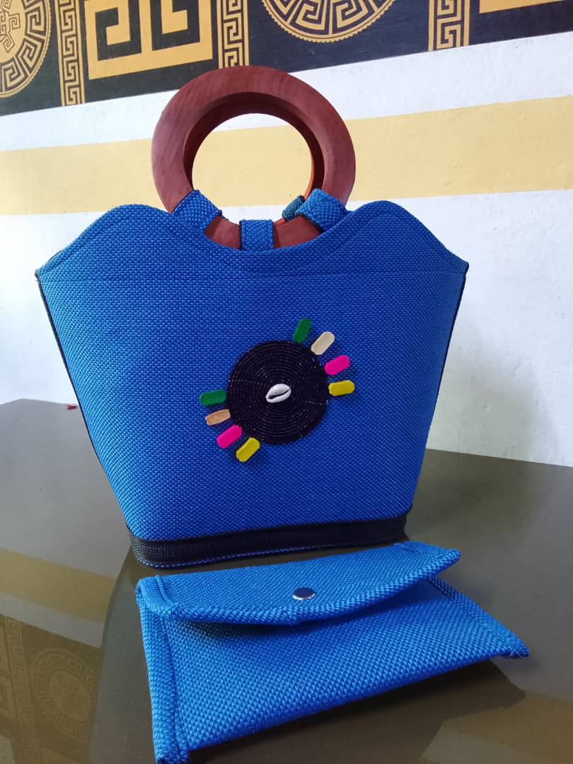 Premium Handbag and Clutch Bag Set — vue 6