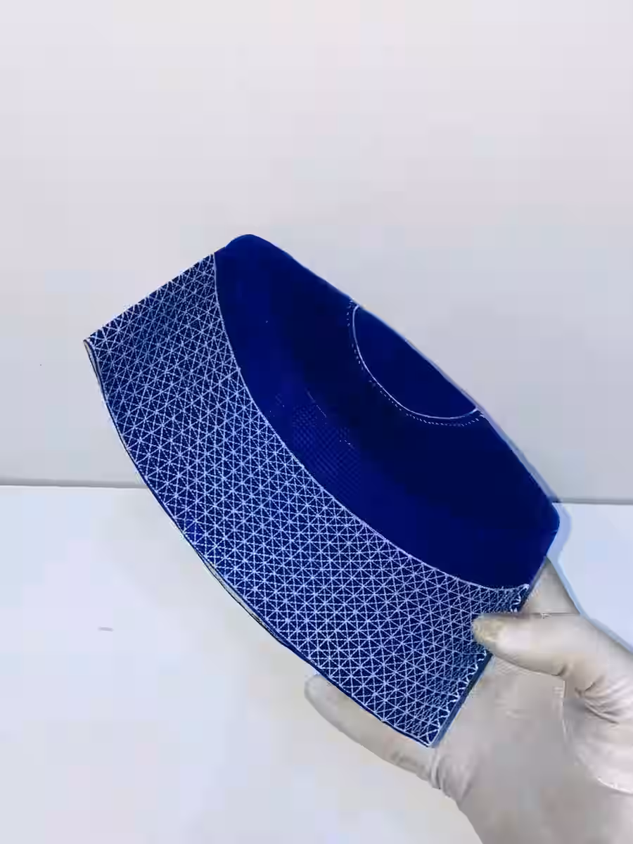 Bonnet en Fil de Tissu Yoruba — vue 5