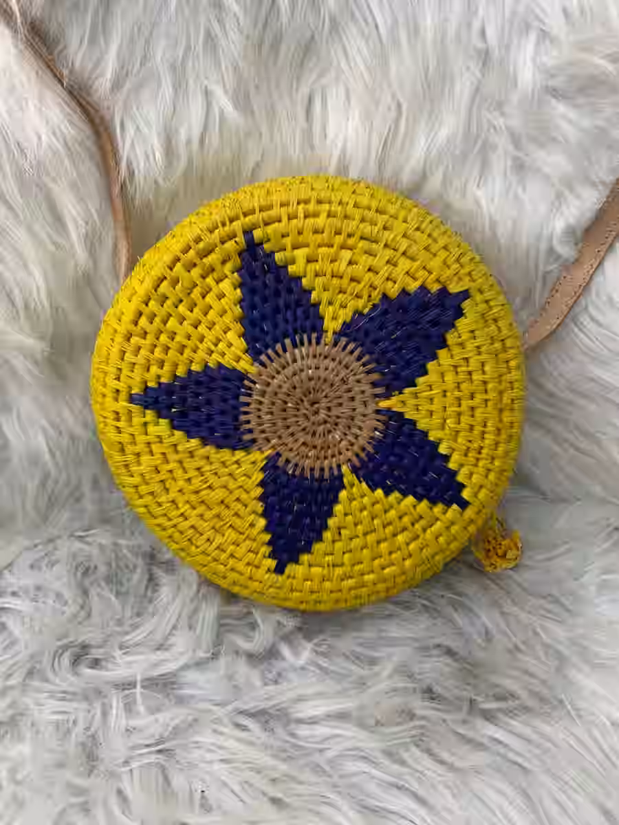 Elegant Handbag — vue 19