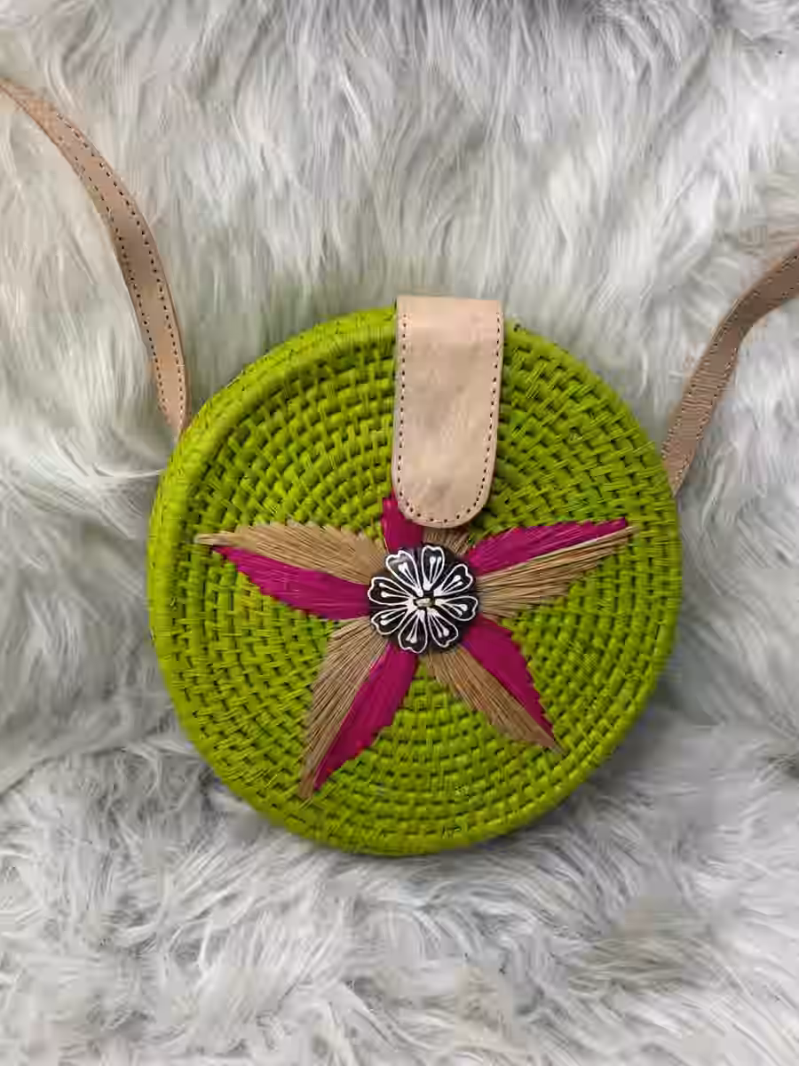 Elegant Handbag — vue 47