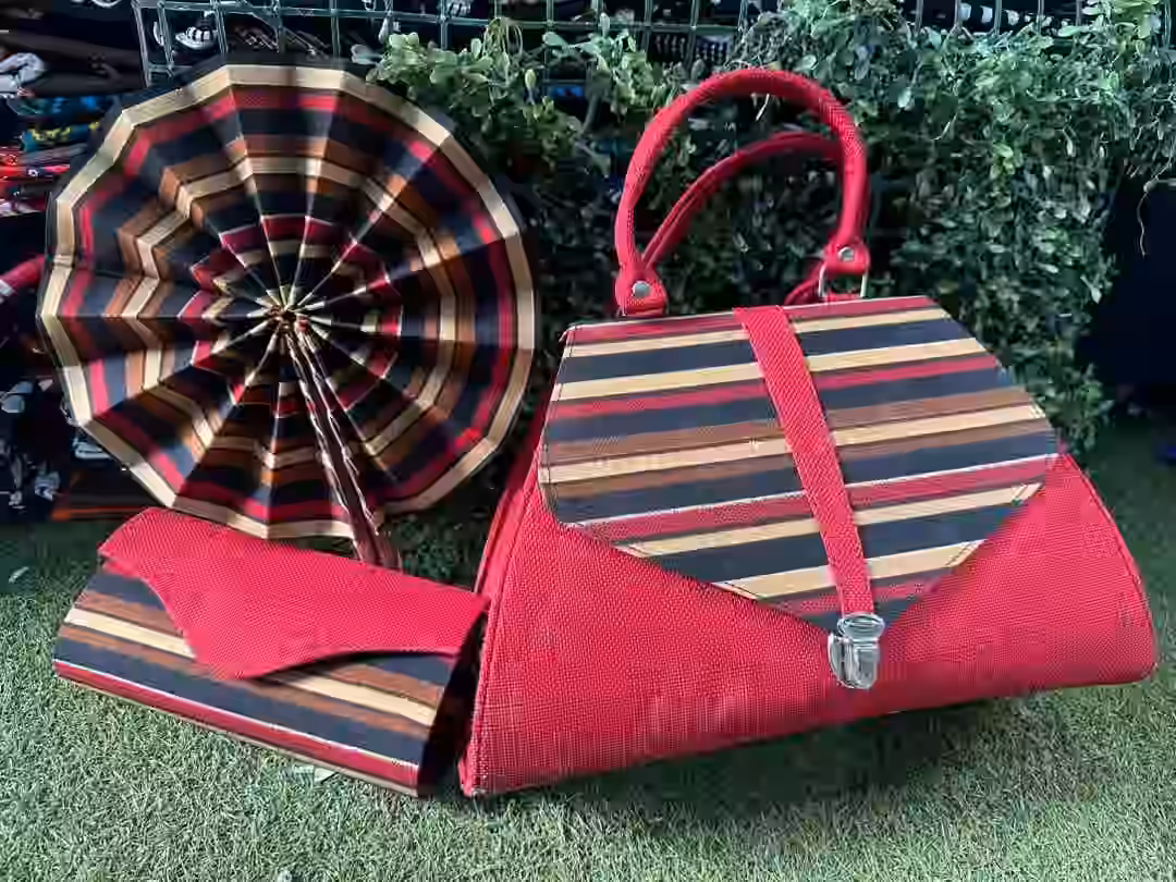 Event Clutch Set — vue 3