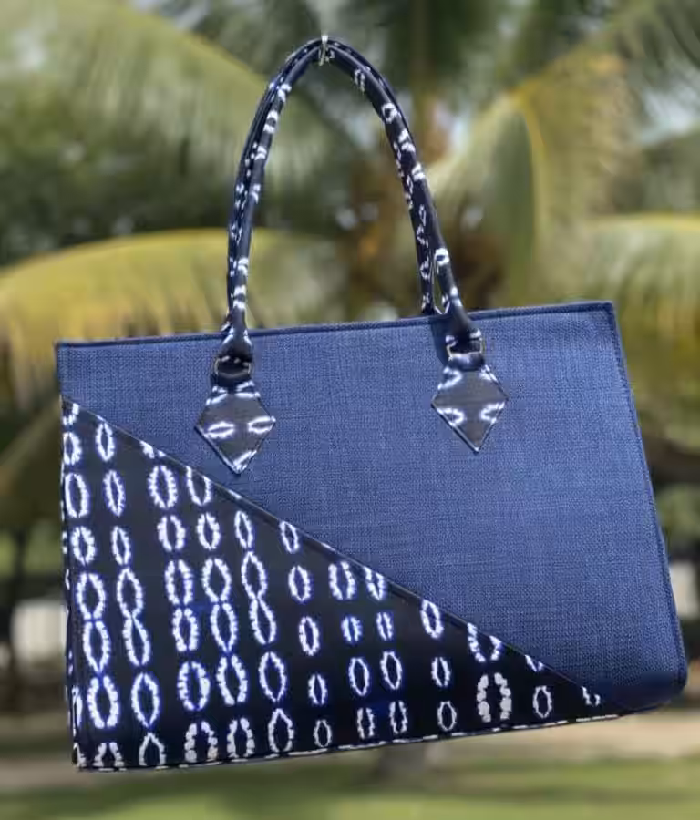 Simple Fabric Tote Bag — vue 2