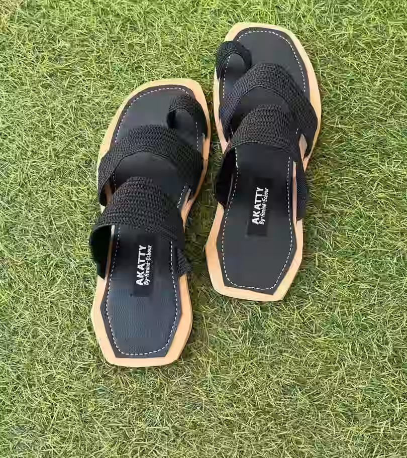 Women’s 3-String Sandals