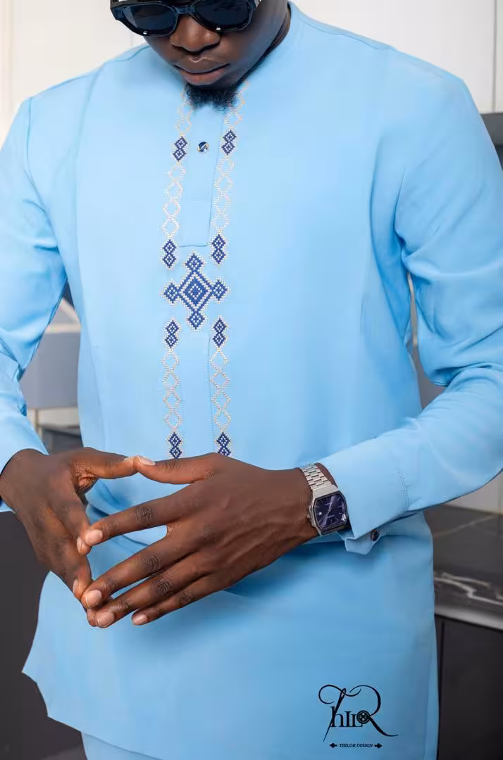 Traditional Outfit No.1 — vue 4