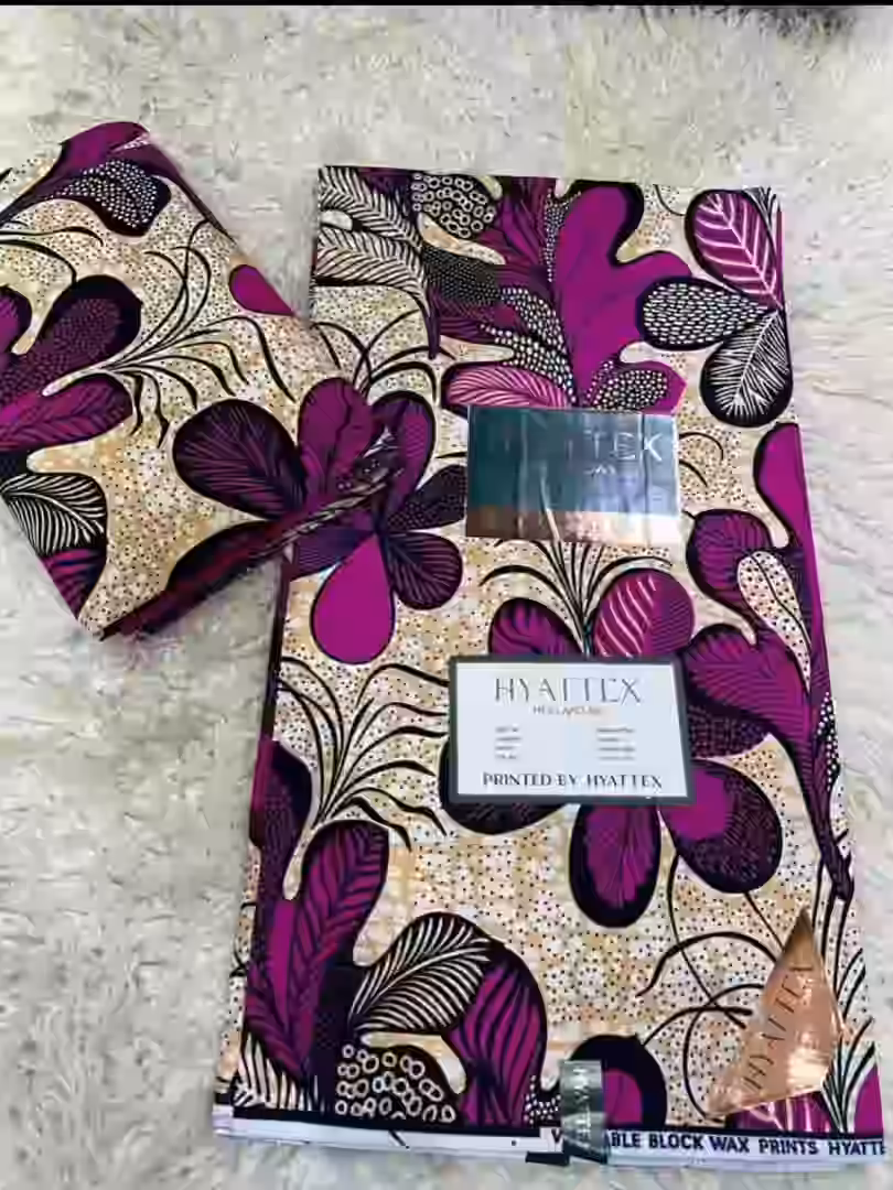 Tissu wax a motifs varies — vue 15