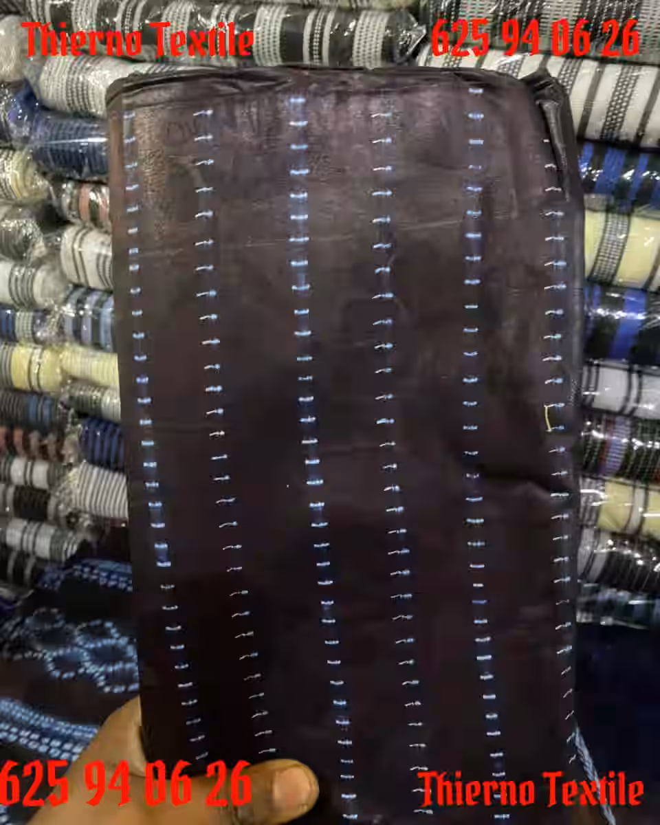 traditional Guinean loincloth — vue 5
