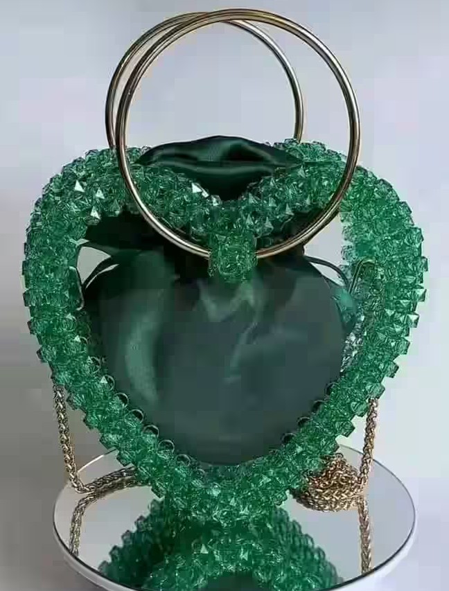 Green Beaded Bag — vue 2