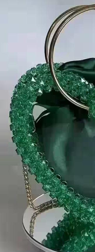 Green Beaded Bag — vue 4