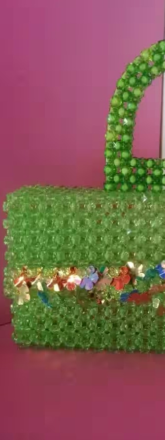 Beaded Green Heart-shaped bag — vue 4