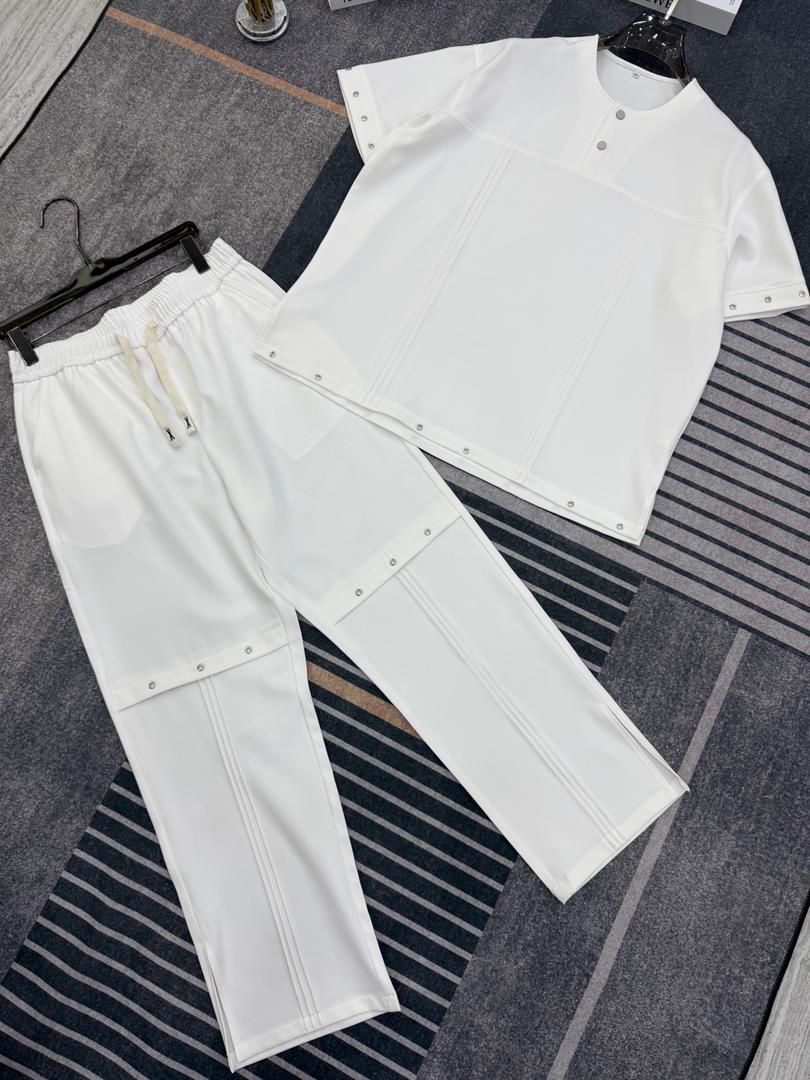 White Buttoned Tee Set with Topstitching