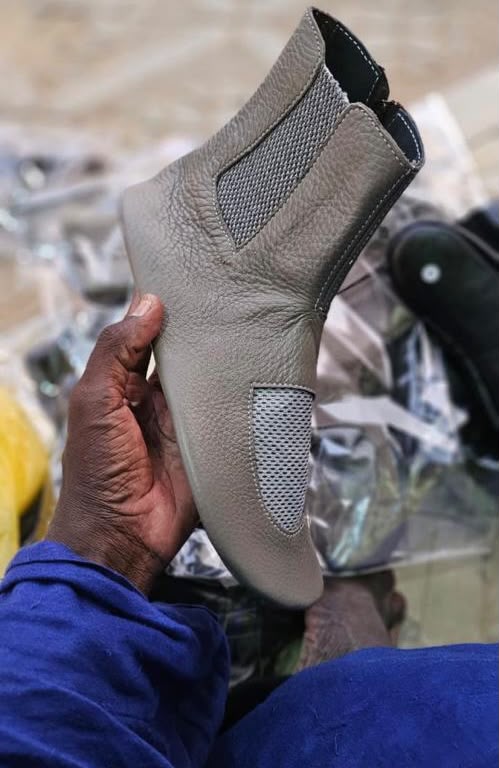 Chausset en cuir — vue 3